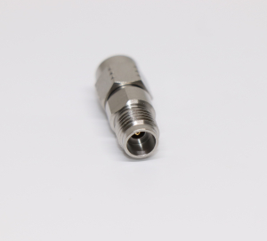 RFOCS 281282 Adapter, DC to 50 GHz, Test Grade, 2.4 mm Male to 2.4 mm Female front