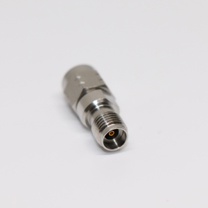 RFOCS 301302 Adapter, DC to 40 GHz, Test Grade, 2.92 (Male) to 2.92 (Female) front
