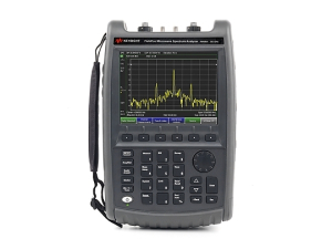 Keysight N9938A FieldFox Handheld Microwave Spectrum Analyzer, 26.5 GHz 