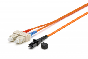 Wirewerks Duplex, 62.5 micron,  multi mode, 1.8mm jacket, fiber patch cord, MTRJ-SC  20 m, Riser, PC